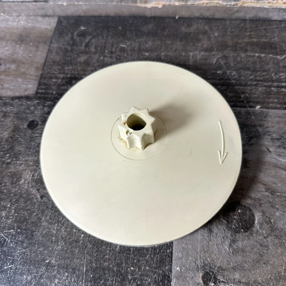 Vintage Richmond Cedar Model 71 Ice Cream Maker Lid Only